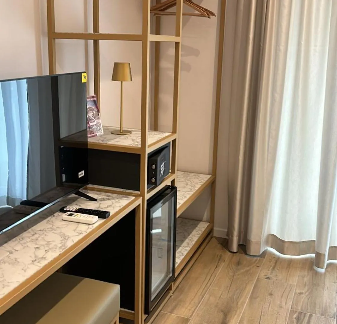 Romi Suite Rome