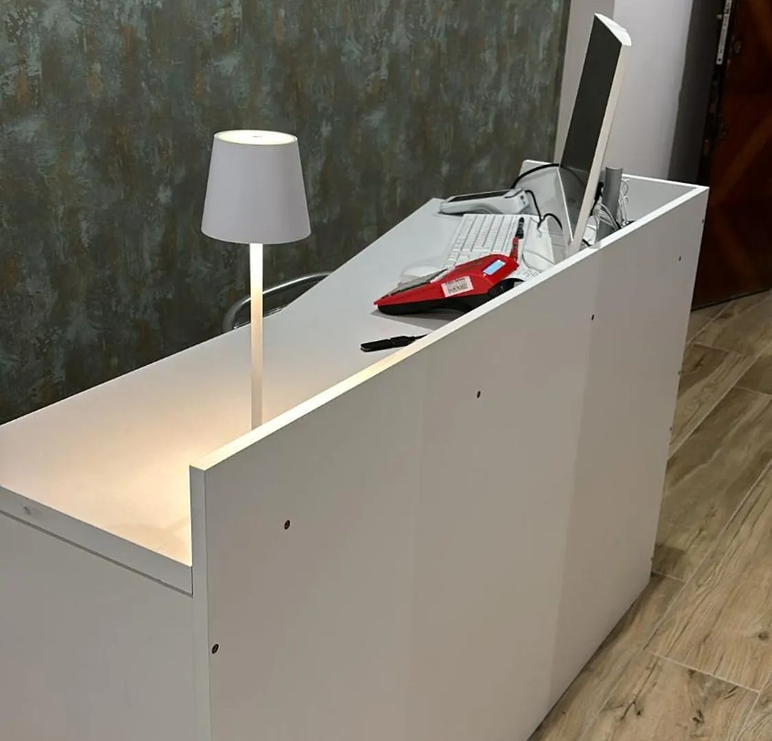 Romi Suite 0*, Rome