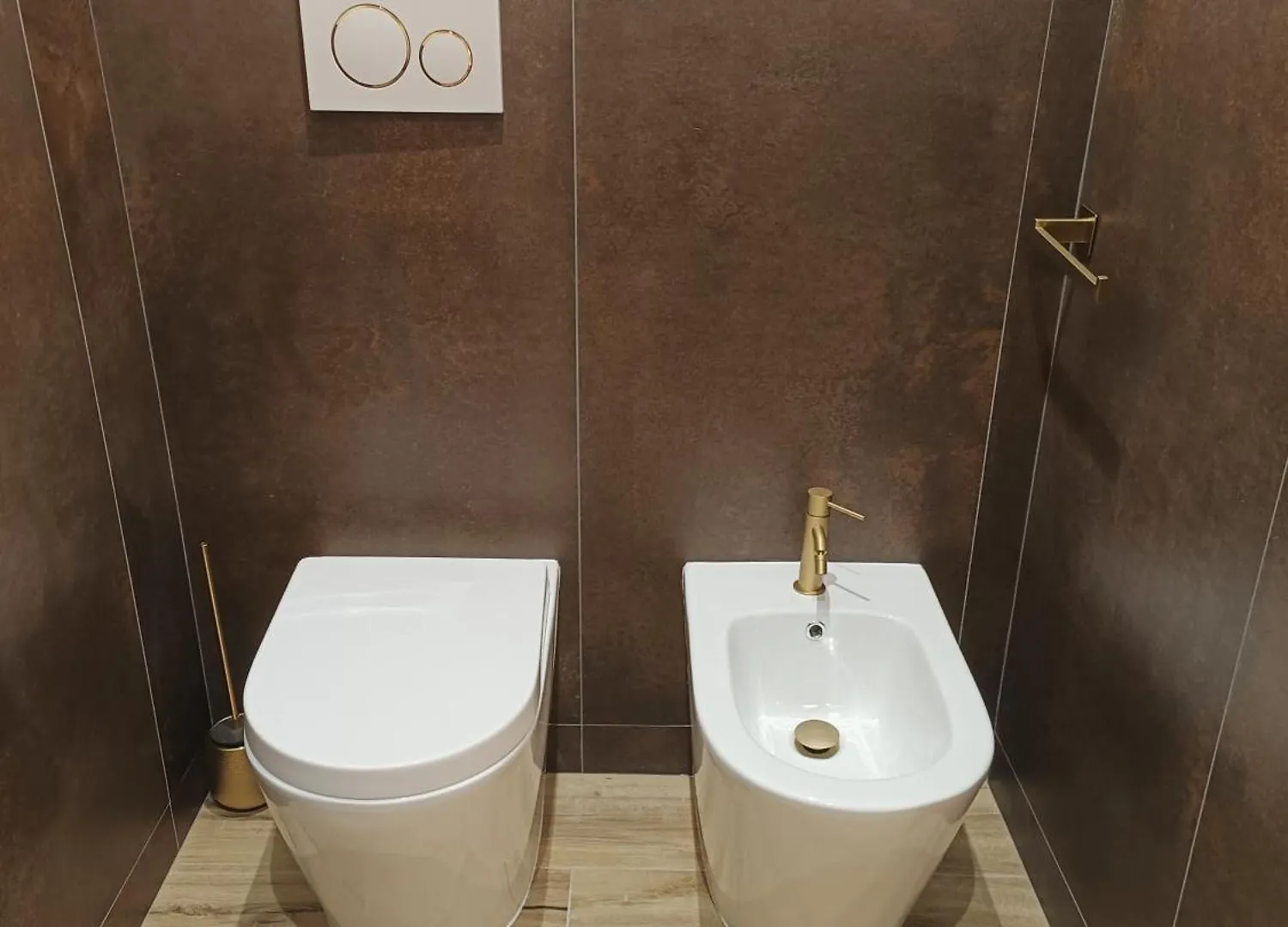 Romi Suite Italy