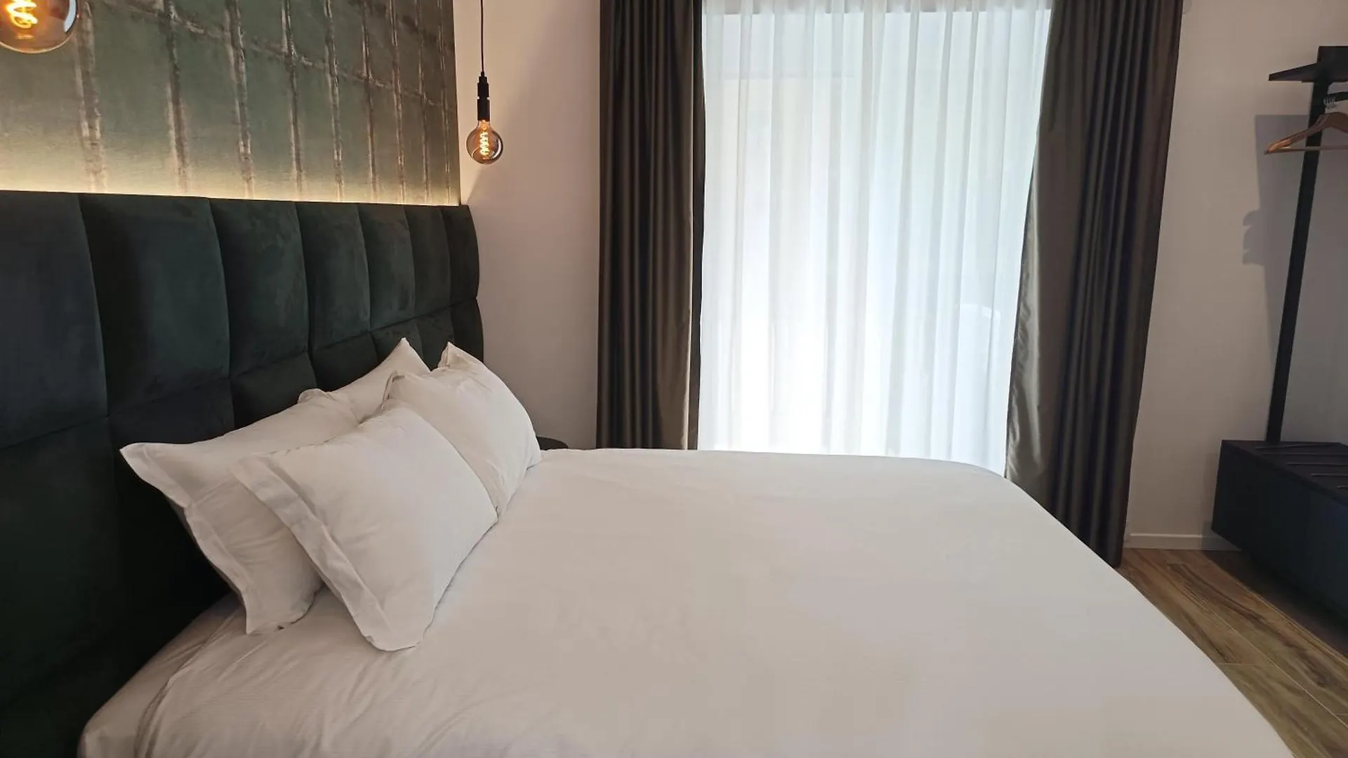 Romi Suite 0*, Rome