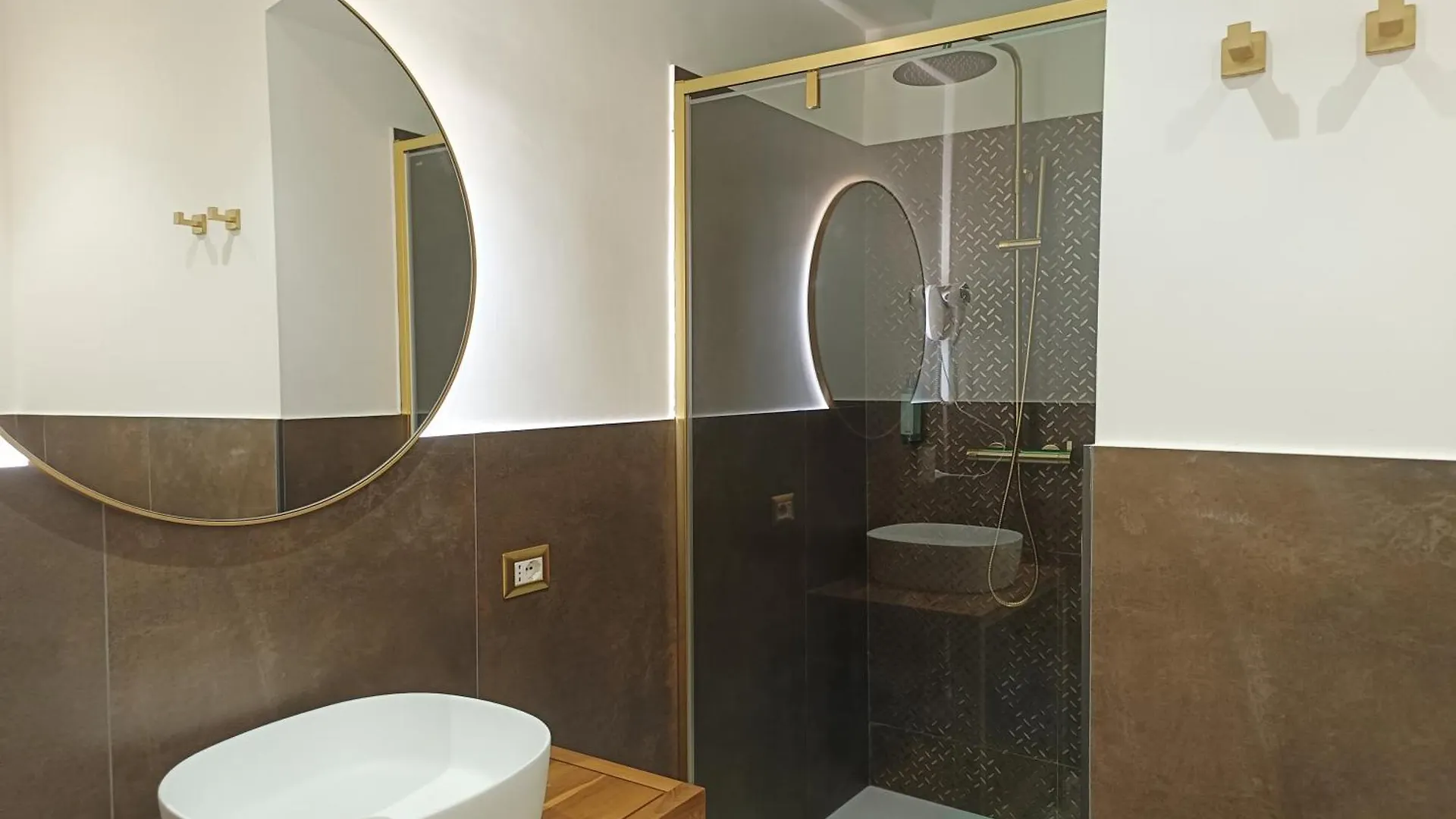 Romi Suite 0*, Rome Italy