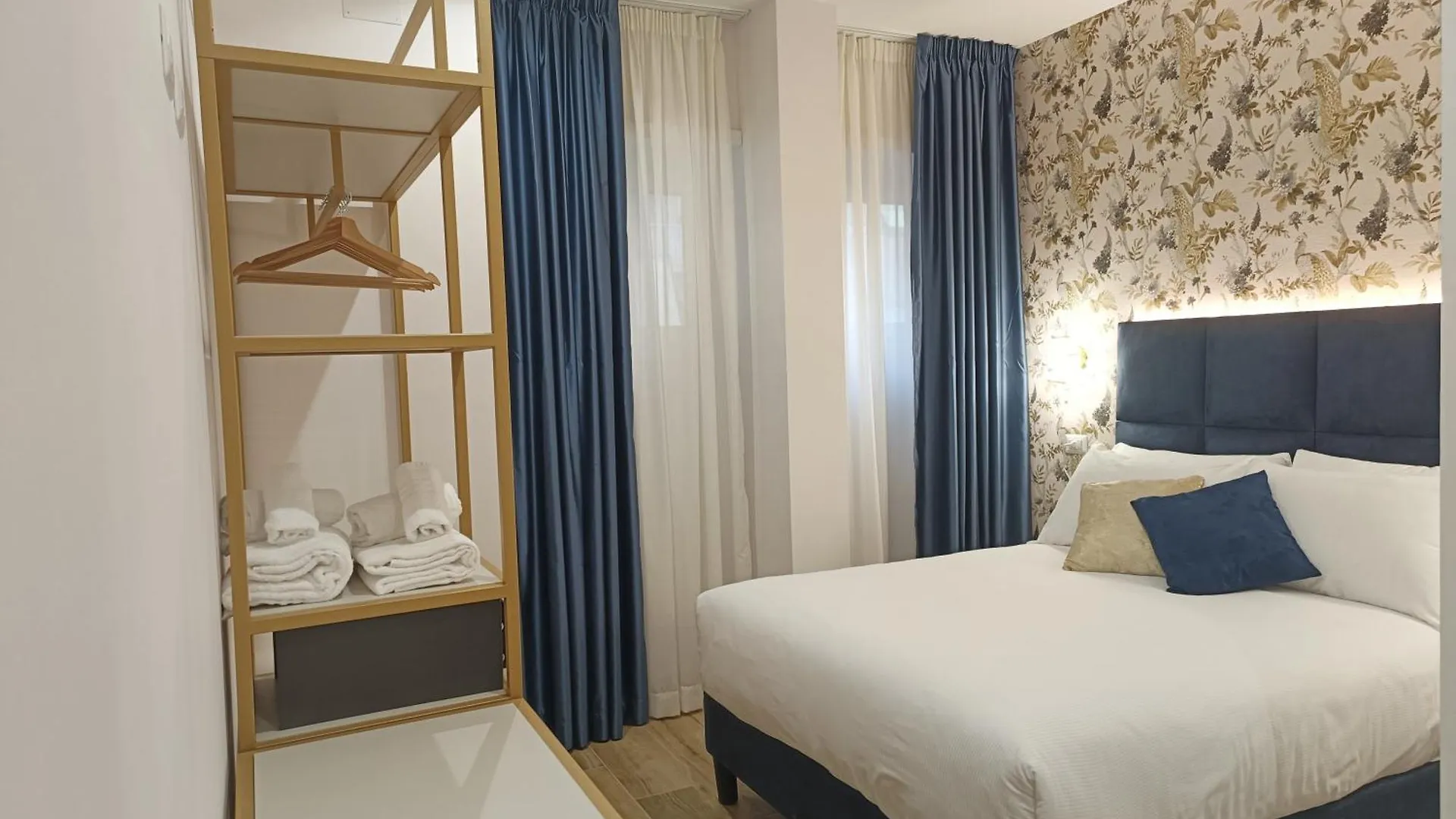 Romi Suite 0*, Rome