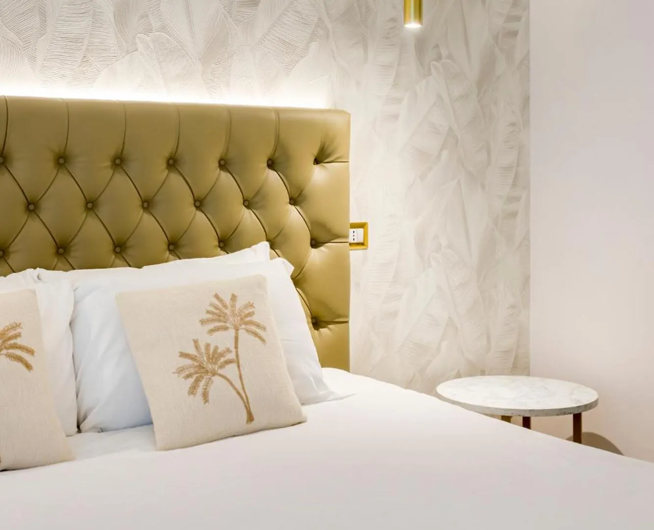 Romi Suite